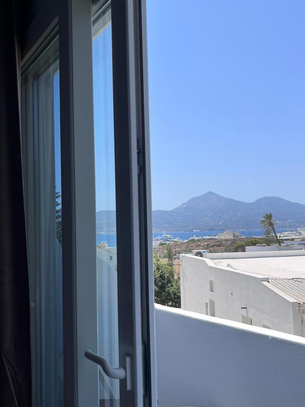 Suite Diminutif 2 Adamantas  Exterior photo